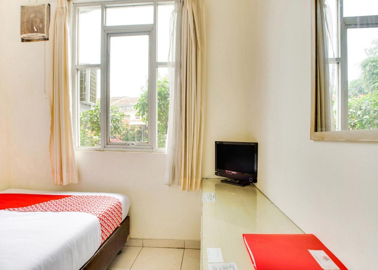 โอโย 2554 โฮเต็ล อาริมบิ ลามา เดวี ซาร์ติกา Hotel บันดุง ภายนอก รูปภาพ